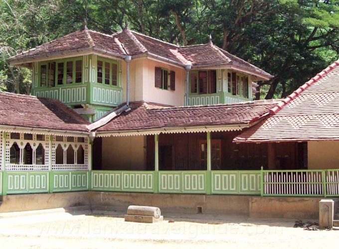 Best places visit in Sri Lanka